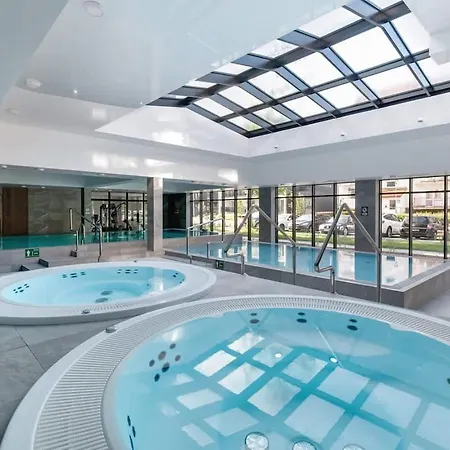 Port Stylowy Blisko Plazy Z Basenem I Sauna By Renters Апартаменты *